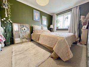 Photo 1- click for photo gallery